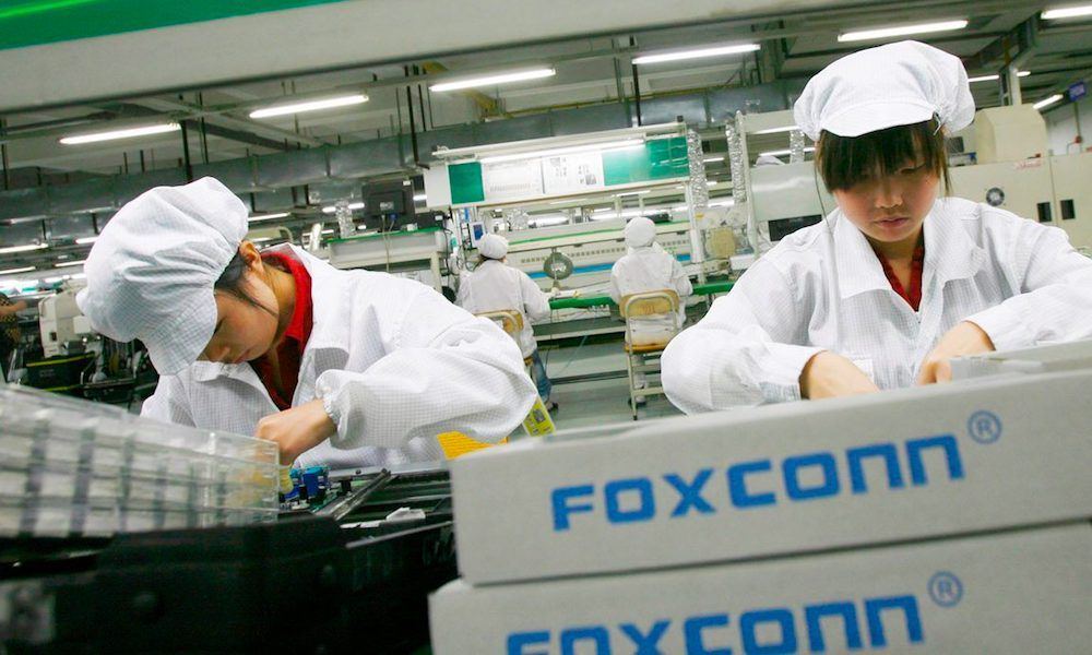 Nhà máy sản xuất iPhone lớn nhất thế giới thưởng cao kỷ lục để giữ chân nhân viên trước Tết Nguyên đán - Ảnh 1.
