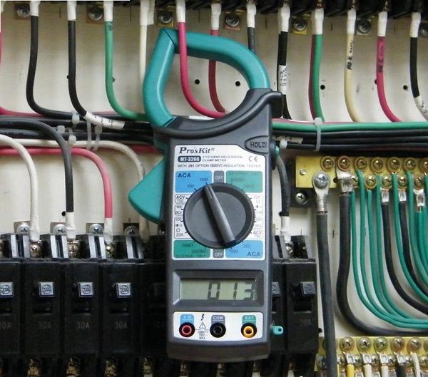 Ampe kìm dòng điện tử AC Pro’skit MT-3266