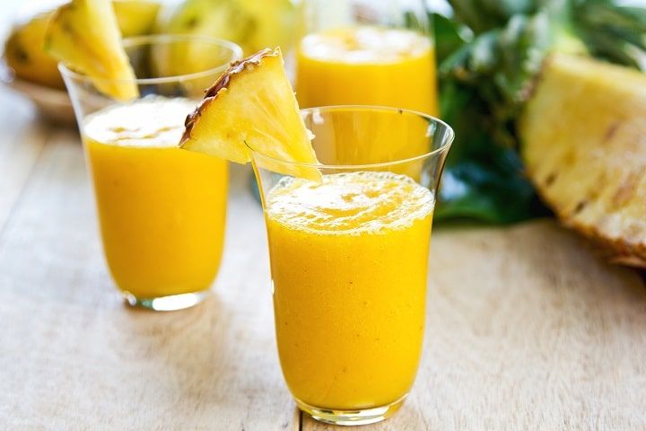 Xoài và dứa tạo nên công thức smoothie thơm ngon bổ dưỡng