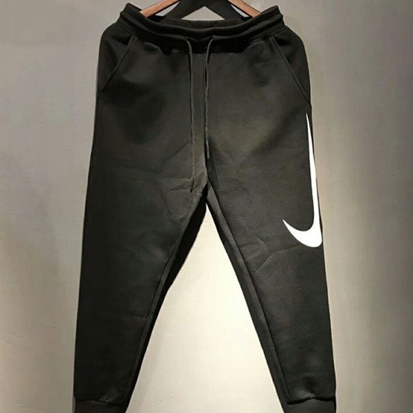 Shop quần áo thể thao Nike LI-NING