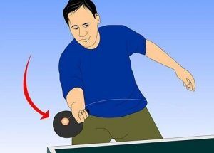 Teknik memukul yang tepat untuk mengembalikan pukulan drive pada tenis meja adalah