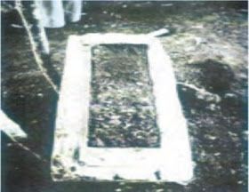 Batu peti kubur Peti Kubur