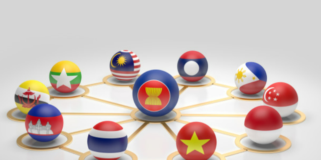 Top 10 apa bentuk kerjasama indonesia dengan negara negara asean di bidang budaya? 2022