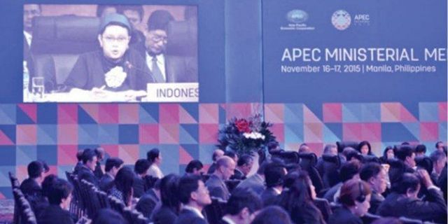Top 9 apakah manfaat globalisasi terhadap kerjasama indonesia dengan negara negara asean dan dunia di bidang politik? 2022