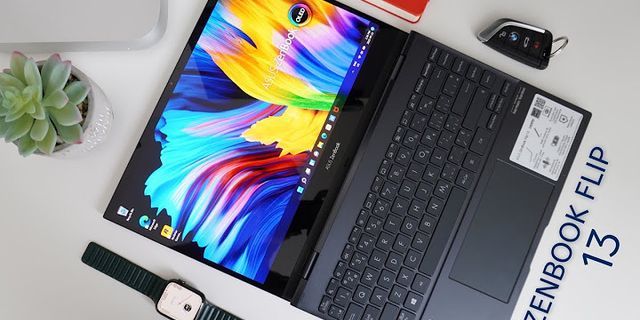 ASUS ZenBook Flip laptop