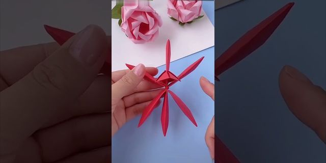 Cách gấp hoa tặng mẹ