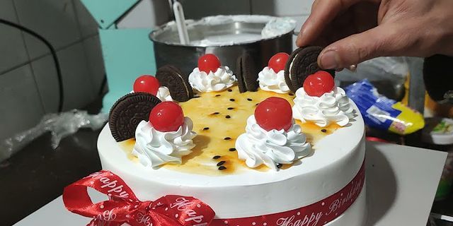 Cách làm bánh sinh nhật mặn