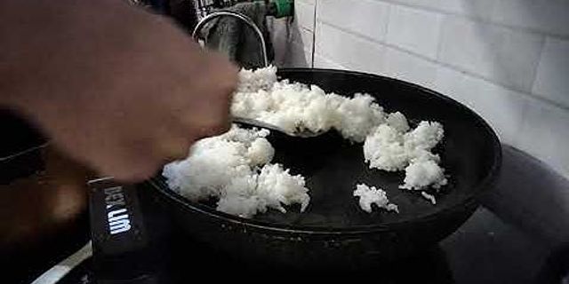 Cách làm cơm chiên trứng vịt