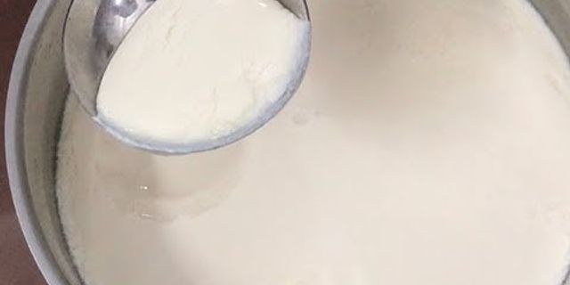 Cách làm sữa chua túi bằng thùng xốp