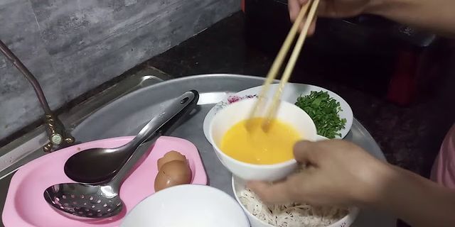 Cách nấu súp gà nấm hương cho bé