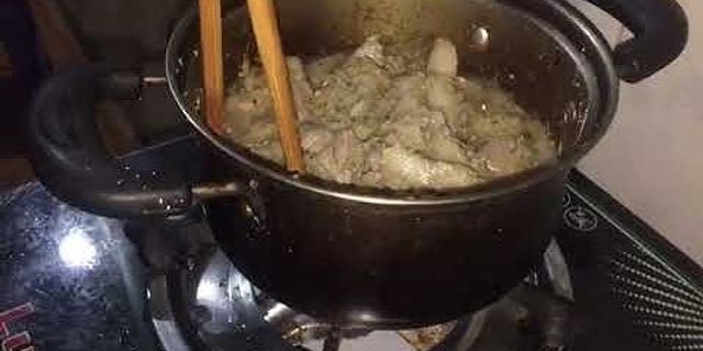 Cách nấu thịt lợn riềng mẻ, mắm tôm