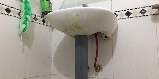 Cách sửa lavabo bị xệ