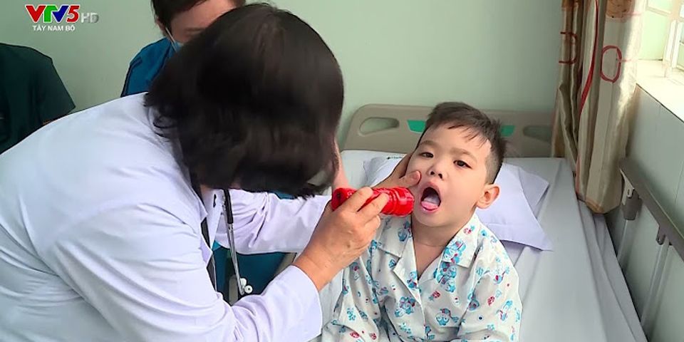 Dấu hiệu của bệnh chân tay miệng ở trẻ em