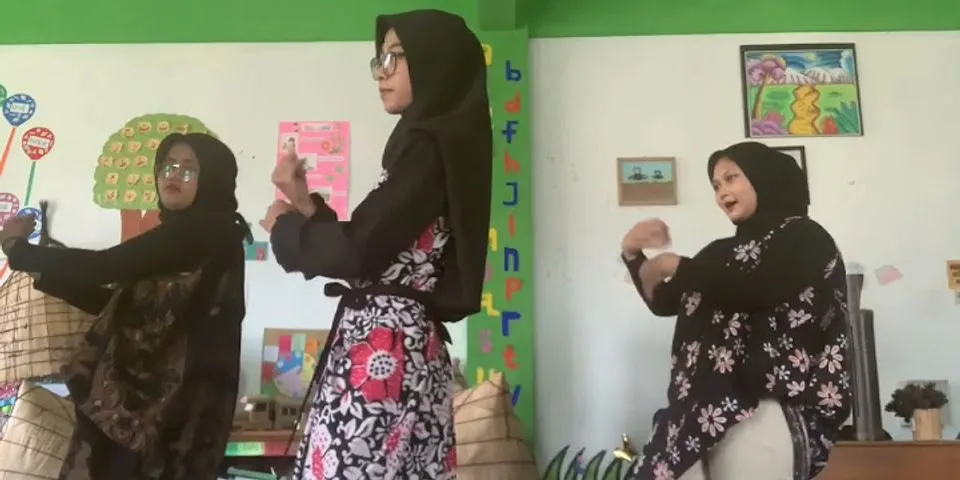 Lagu Gundul gundul Pacul dari Jawa Tengah memiliki Lirik lagu yang berpola