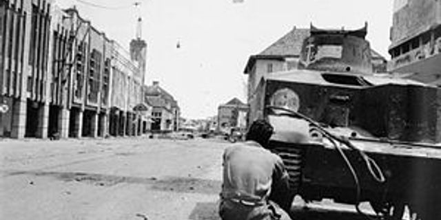 Pertempuran surabaya pada tanggal 25 oktober 1945 tentara sekutu yang dipimpin oleh