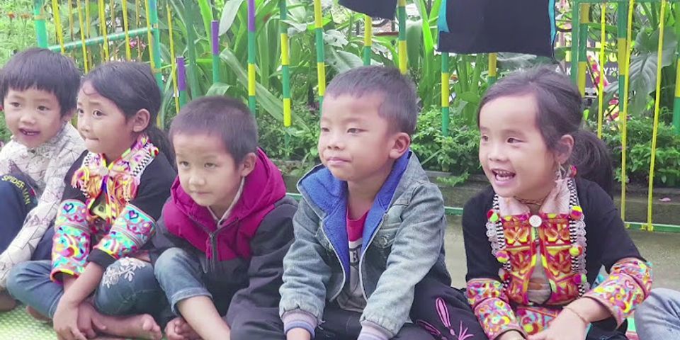 Sáng kiến kinh nghiệm tăng cường tiếng Việt cho trẻ vùng cao
