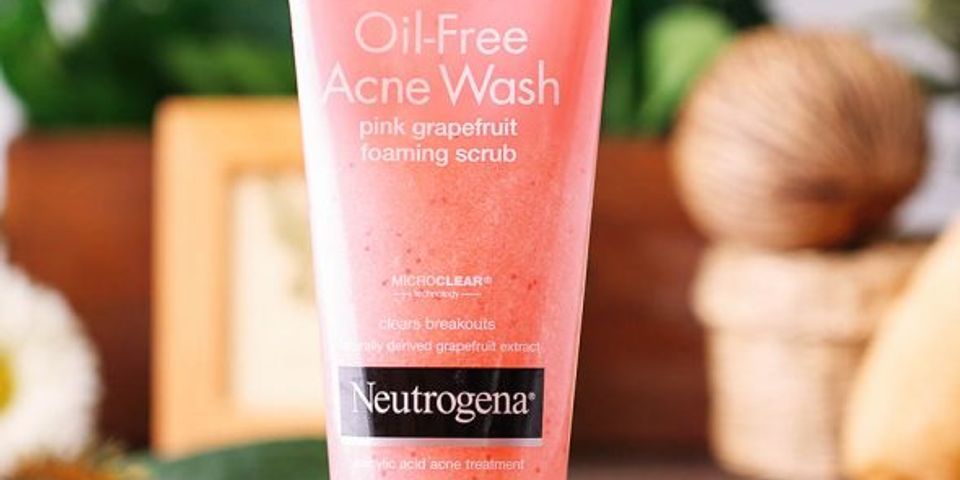 Top 10 sữa rửa mặt neutrogena oil free acne wash pink grapefruit foaming scrub 124ml 2022