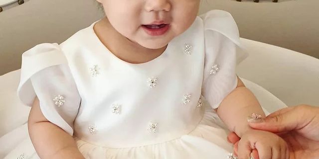 Top 13 đầm trắng công chúa em bé tốt nhất 2022