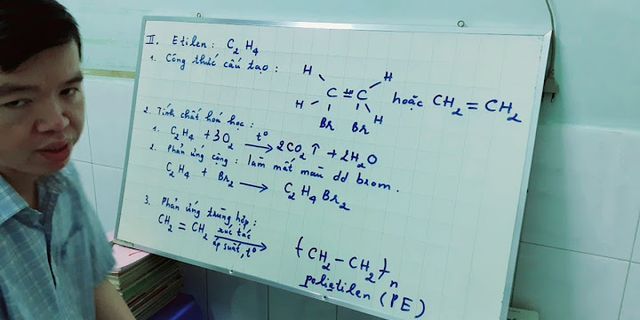 Trình bày phương pháp hóa học để nhận biết hai lọ mất nhãn chứa 2 khí không màu là metan và axetilen