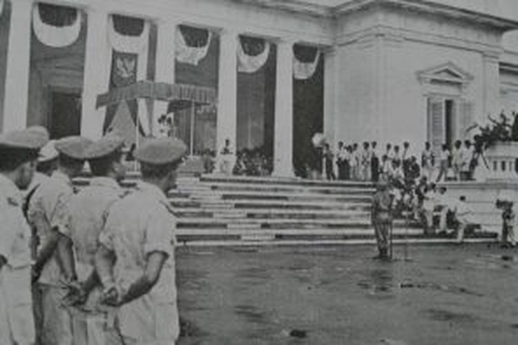 Top 10 Sekitar Tahun 1950 1959 Indonesia Beberapa Kali Mengalami