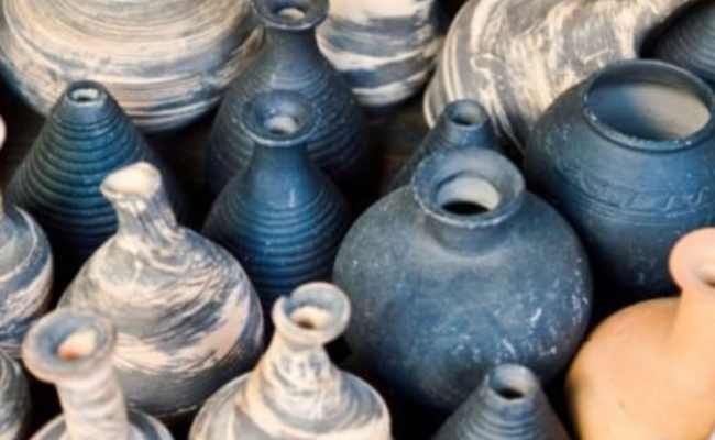 Teknik pilin dalam pembentukan keramik disebut juga