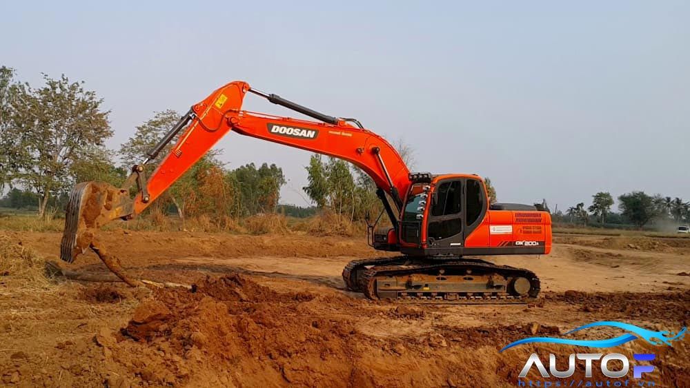 Máy xúc Doosan DX200A